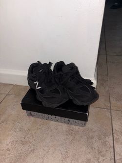 New Balance 9060 Lace size 1 kids