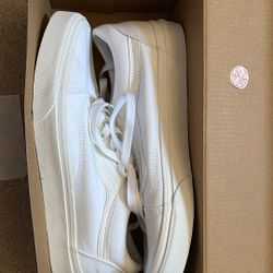All White Vans 8W