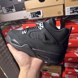 Nike Air Jordan 4 Black Cat Size 4.5Y 5Y