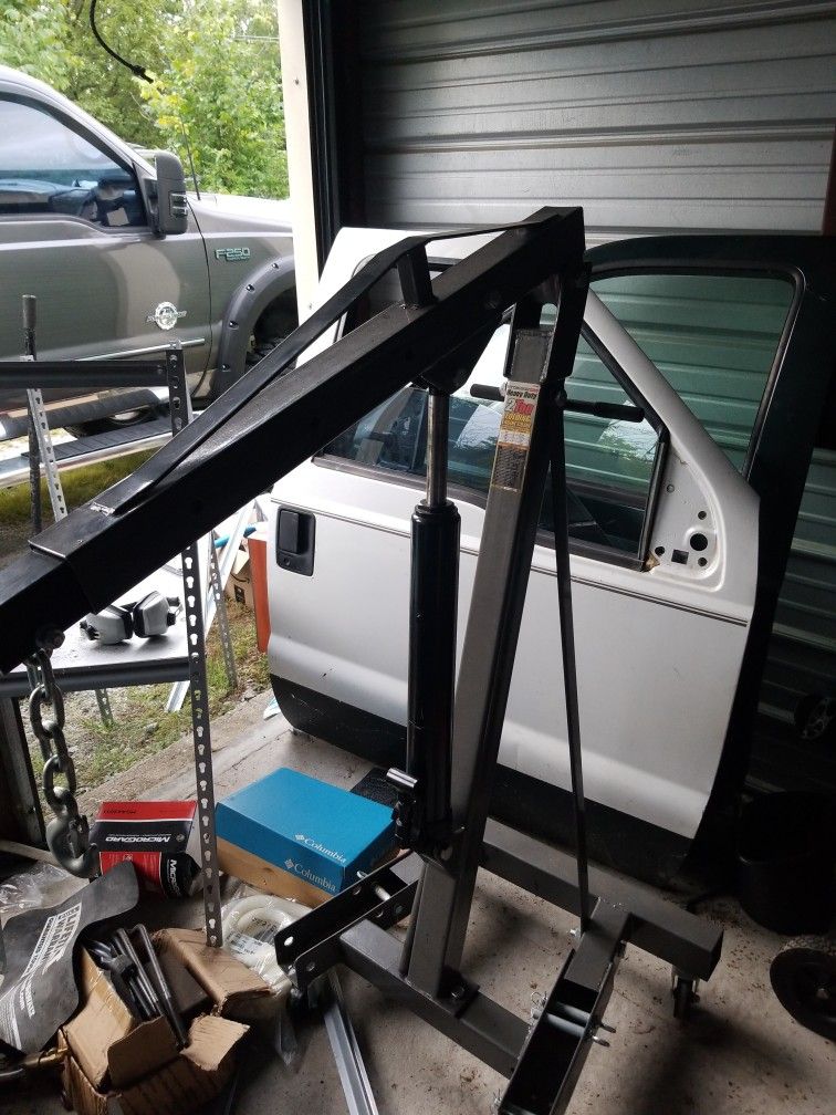 2 Ton Folding Crane