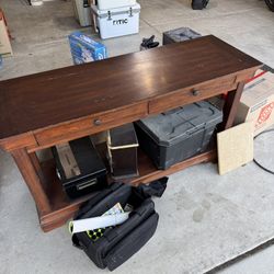 Credenza 