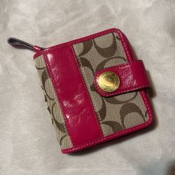 Coach Small Wallet 