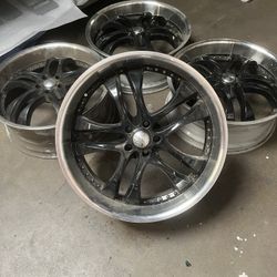 “22 Mercedes Rims