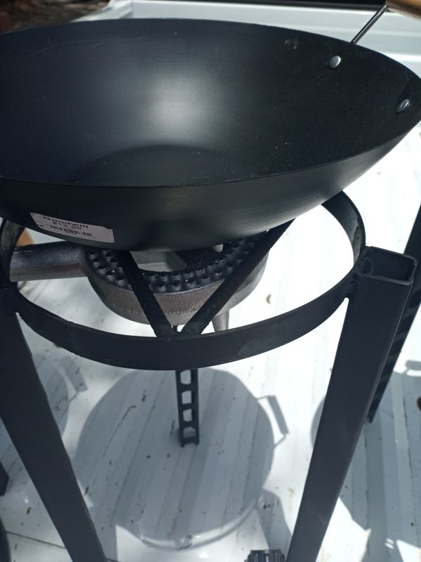 Large custom fish fryer. With wok for Sale in Auburndale, FL OfferUp