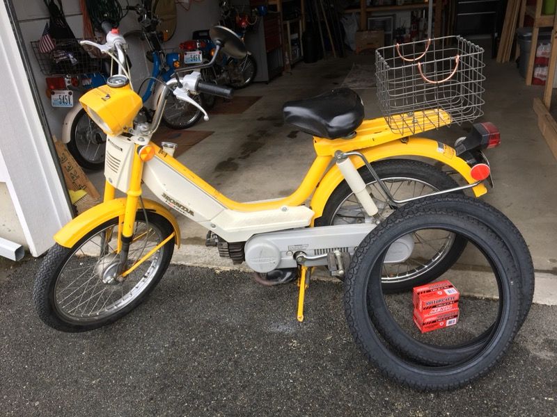 1978 Honda Hobbit pa50 retro 49cc moped scooter