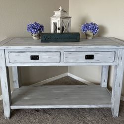 Shabby Chic Entry Table / Sofa Table / Tv Stand / Buffet 