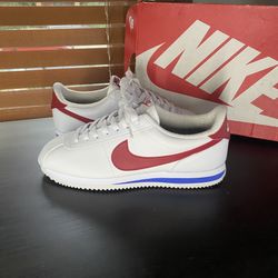 Nike Cortez