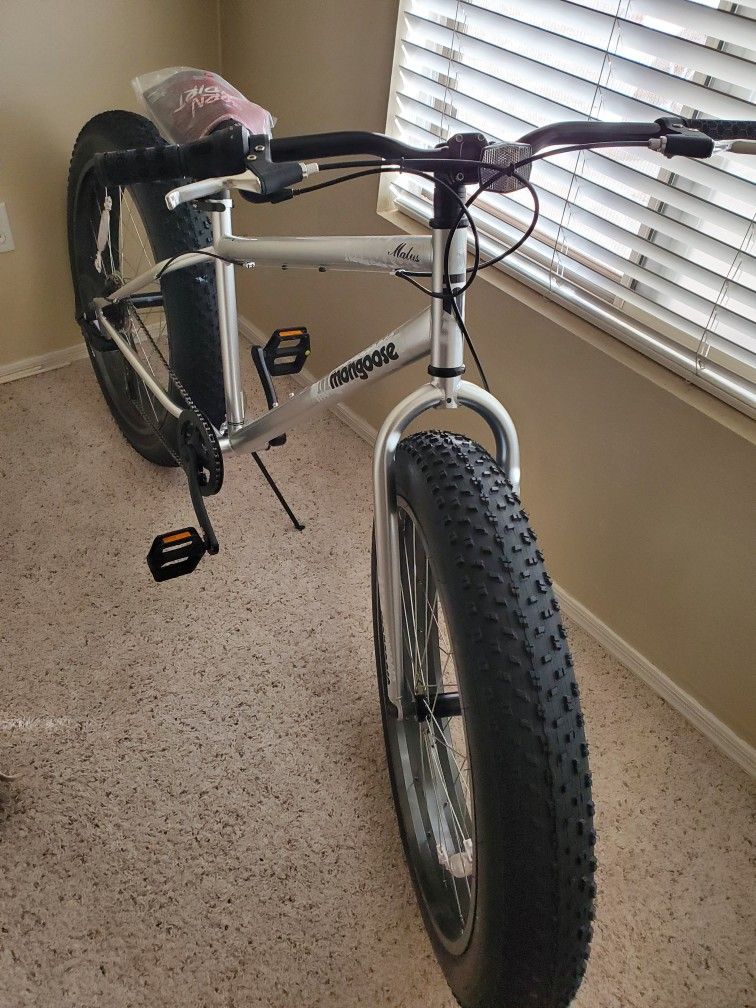 New  Fat Tire Mongoose Malus Mountain Bike