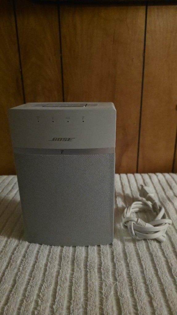 BOSE SOUNDTOUCH speaker