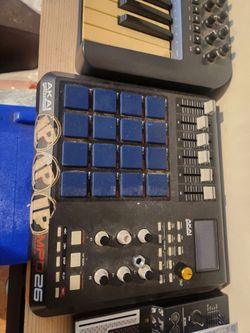 Akai Professional MPD26 MIDI Pad Controller