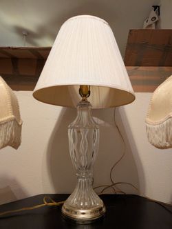 Gorgeous Kensington Crystal table lamp, silver base