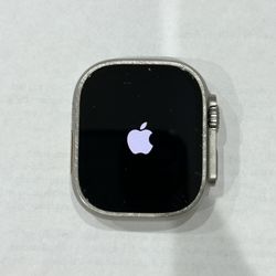 Apple Watch Ultra 2 – GPS + Cellular – 49mm Titanium