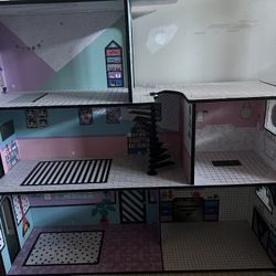 LOL doll House 