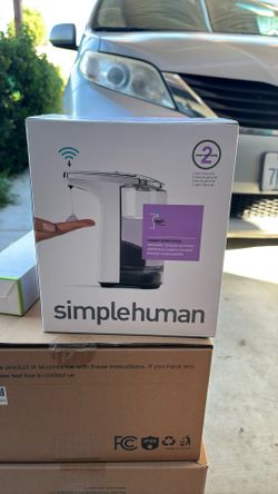 Hand sanitizer pump