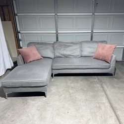 Modern Sectional Couch *Free Delivery*