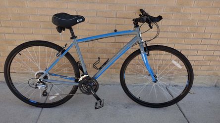 Nishiki Manitoba Hybrid bike