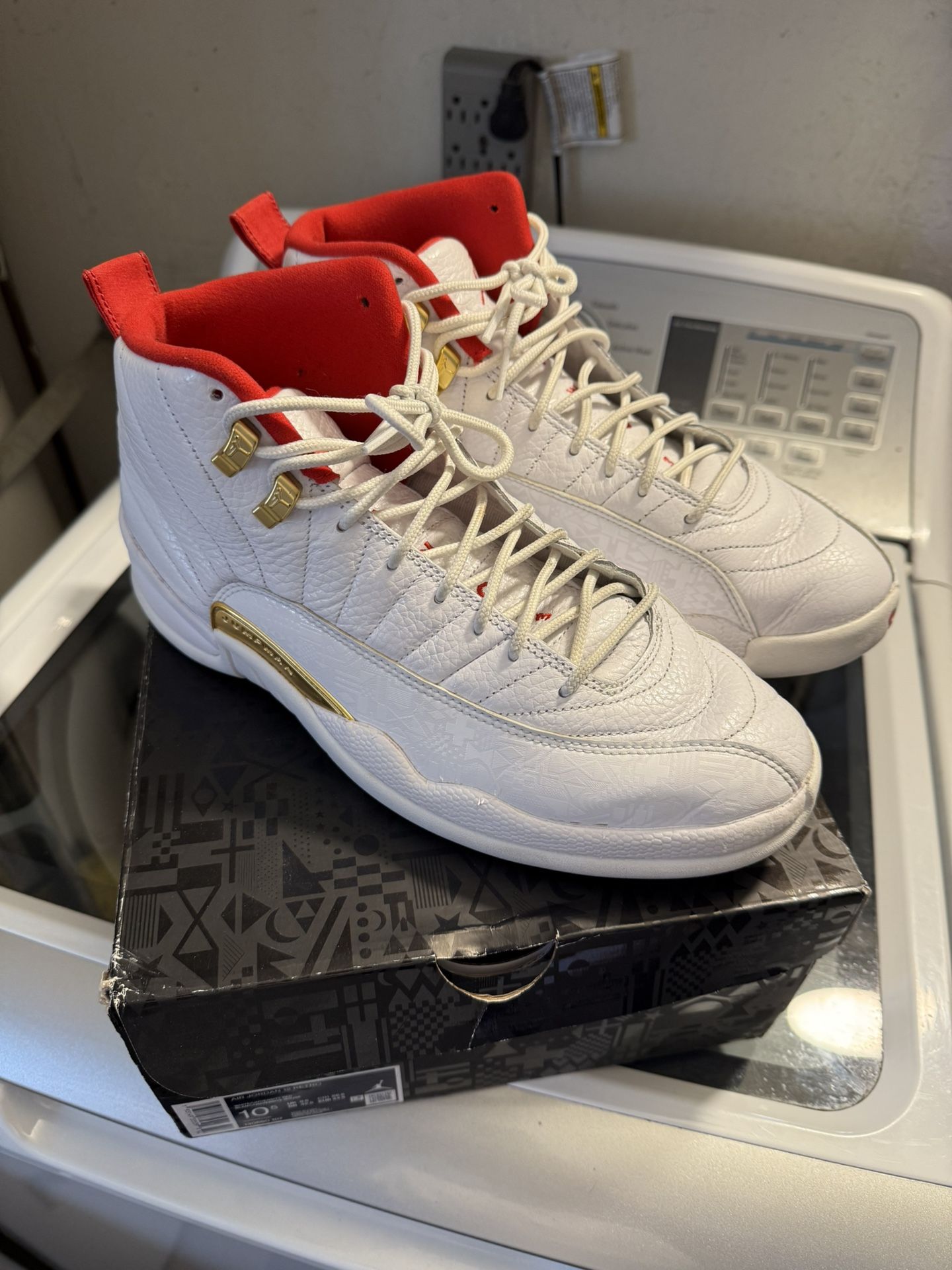Jordan 12 Retro FIBA (2019)