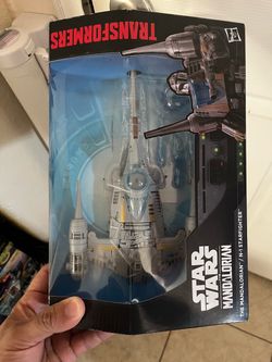 Transformers Star Wars Mandalorian N-1 Starfighter