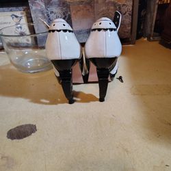 Selling Black White Women's Shoes Size 7 