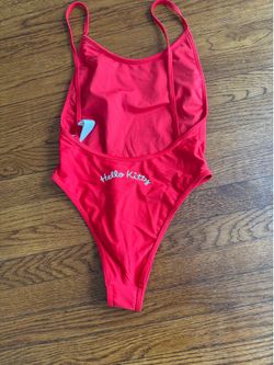 Traje de baño  color rojo talla S