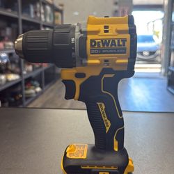 ATOMIC 20-Volt MAX Brushless Cordless 1/2 in. Drill Driver (Tool-Only)