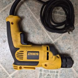DeWalt 3/8" (10mm) VSR Drill DWD112