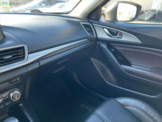2017 Mazda Mazda3 5-Door Thumbnail