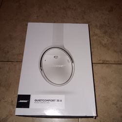 Bose Quiet Comfort 35 II Bluetooth Noise Canceling Headphones