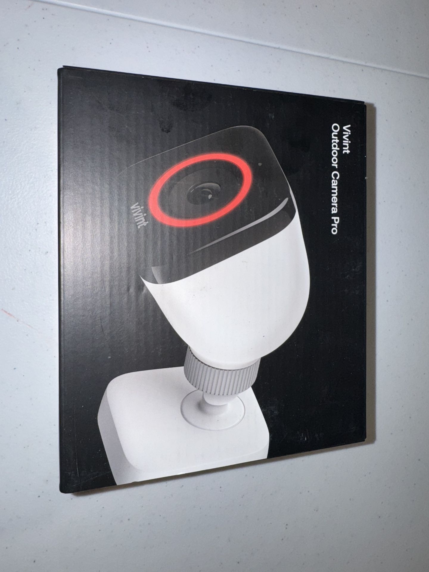 NEW -Vivint Outdoor Camera Pro Gen 2 VS-ODC350-WHT FHD 1080p Cube Camera - White