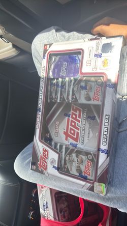 Topps flagship football super box