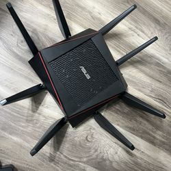 WiFi Gaming Router (ASUS RT-AC5300)