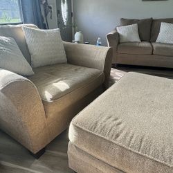 Loveseat + oversized chair & Ottoman