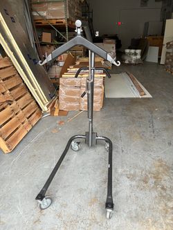 Hydraulic Patient Lift / Hoyer Lift – Excellent Condition