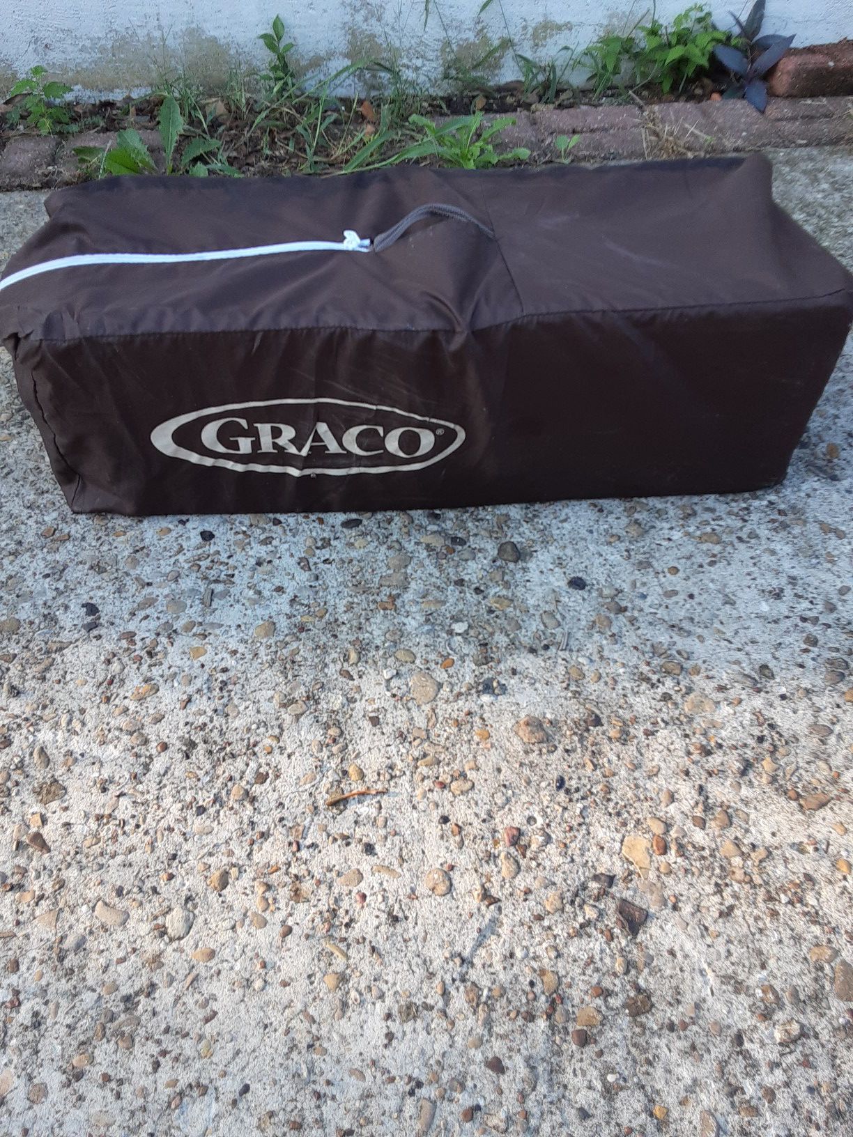 Graco playpen $15.00 cash only (serious buyers)