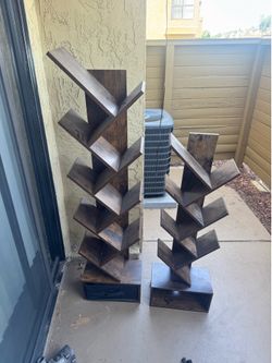 Diagonal Book shelves