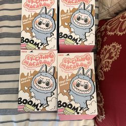 Exciting Macaron Labubu