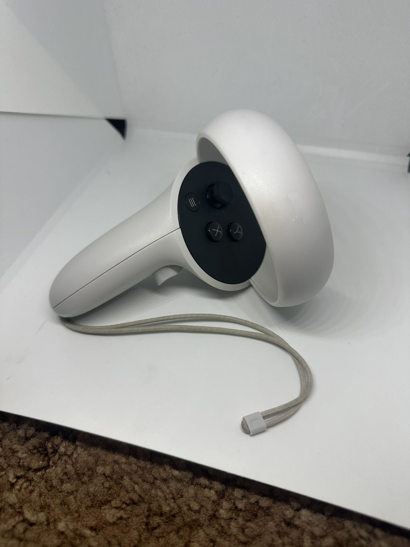 Oculus Quest left controller