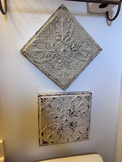2 wall metal wall plaques home decor