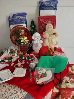 Misc Christmas Lot All For 5 Bucks
