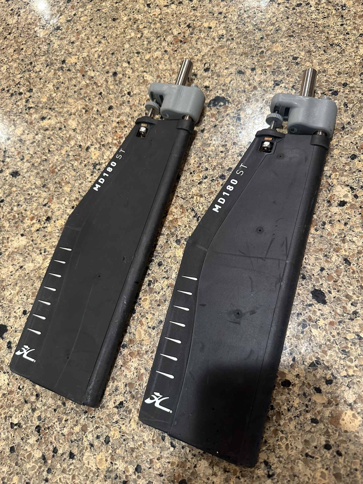 2 Hobie Kayak V2 MD180 ST Kit