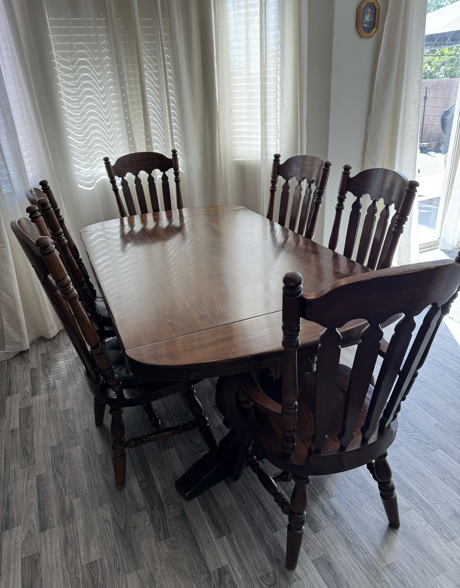 Gorgeous Vintage Antique Expandable Solid Wood Kitchen Dining Table & Six Chairs (read description!)