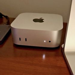Mac mini (2024)  M4 chip