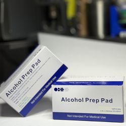 70% Alcohol Cleaning Wipes, 100 Pack