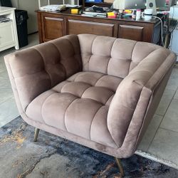 NEW ARMCHAIR SIFT BRIWN VELVET
