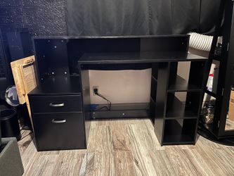 Black Desk (Fully Built)