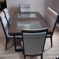 Dinning Room Table 