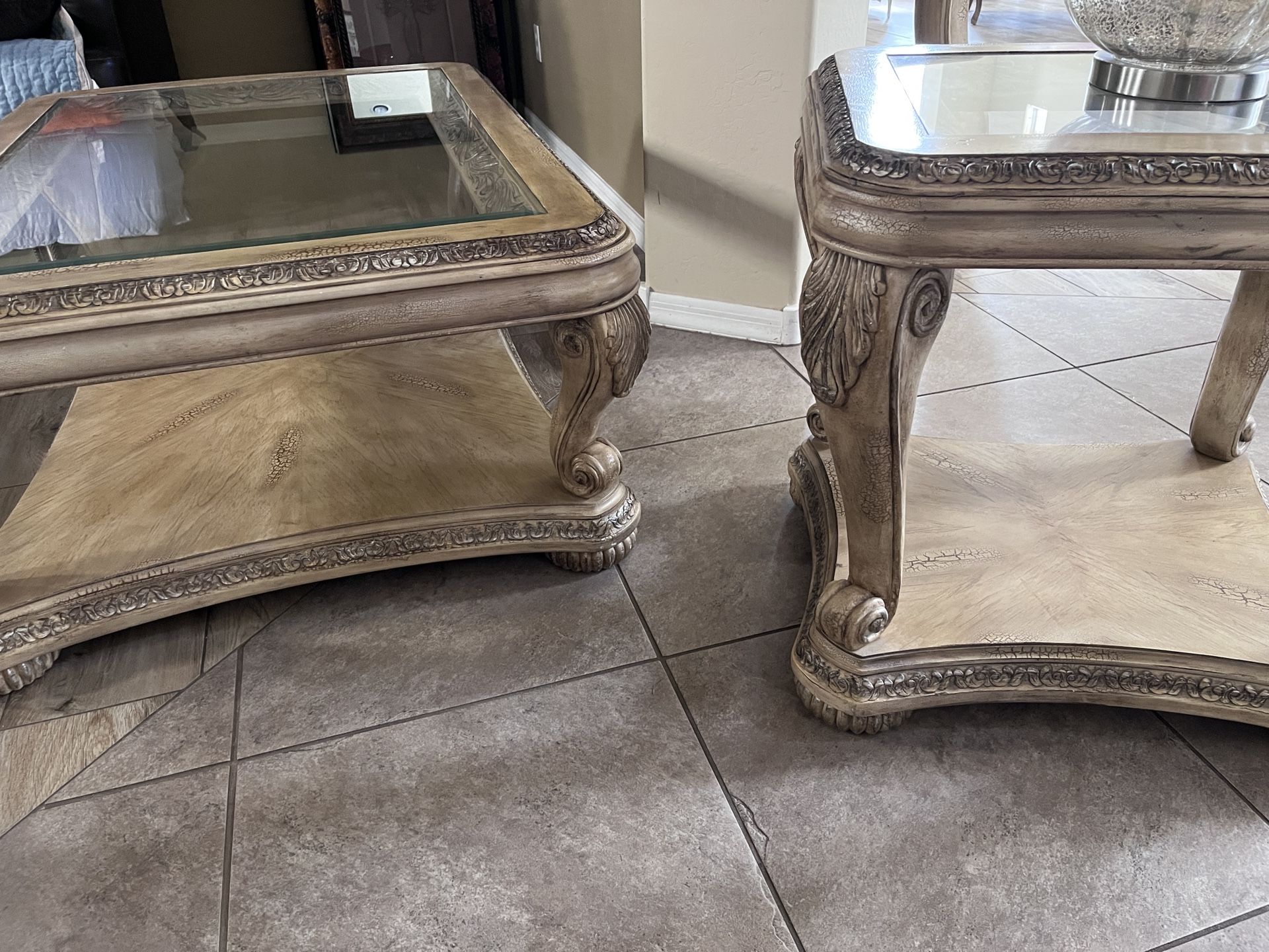 Coffee And End Table Set 