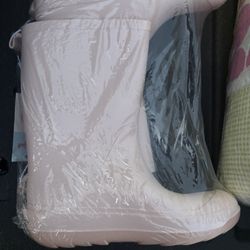 Cat & Jack Rain Boots Size 4