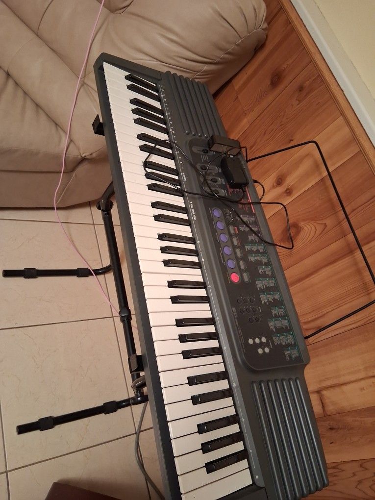 Keyboard Piano