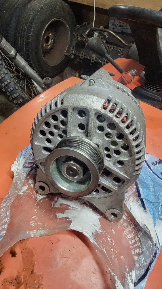 130AMP Ford 4.6L V8 Alternator